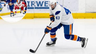 islanders-sign-speedster-liam-foudy-to-two-way-contract-extension