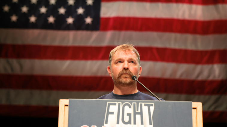 graham-platner-vows-to-‘come-after’-bezos-as-senate-hopeful-escalates-billionaire-tax-fight