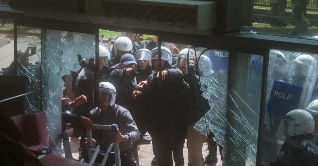 understanding-the-court-fueled-civil-war-threatening-to-destroy-turkey’s-opposition