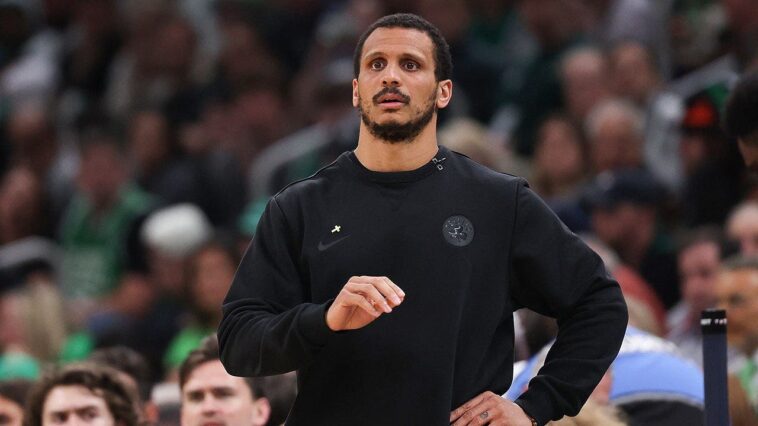 joe-mazzulla-wins-nba-coach-of-the-year-after-calling-the-award-‘stupid’-just-months-earlier