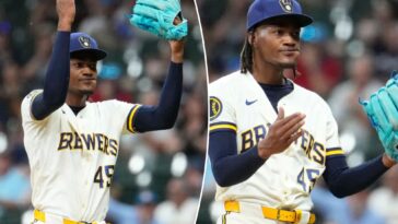 brewers’-abner-uribe-celebrates-with-wild-‘suck-it’-chop-at-cardinals-—-but-manager-was-‘embarrassed’