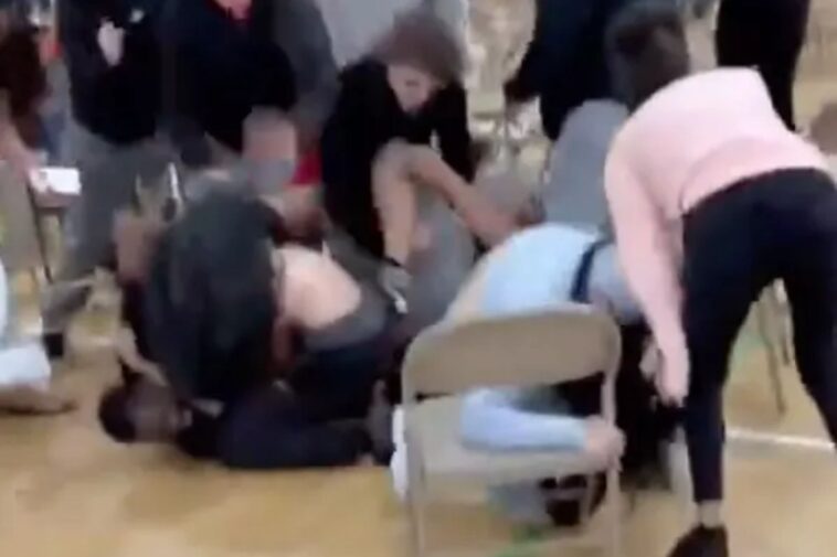 ohio-woman-charged-over-wild-kindergarten-graduation-brawl-denies-being-aggressor:-‘i-didn’t-know-what-was-happening’