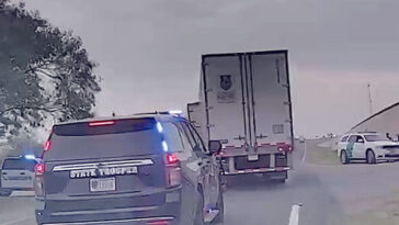 watch:-dps-trooper-finds-20-illegal-aliens-hidden-in-truck-during-traffic-stop-near-texas-border