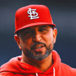 cardinals-manager-oliver-marmol:-brewers-relayed-signs-before-abner-uribe-gesture