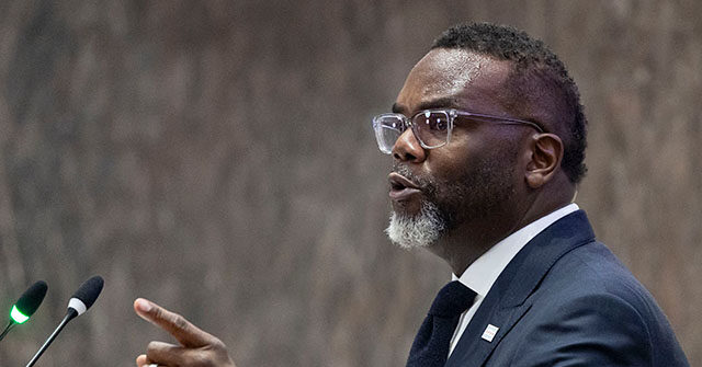 marlow:-chicago-mayor-brandon-johnson-says-we-can’t-‘arrest-our-way-to-safety’-that’s-retarded.