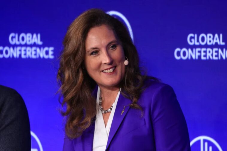 american-dream-must-move-fast-to-keep-up-with-the-times,-says-ceo-of-the-american-cancer-society