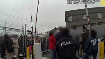 just-in:-anti-ice-rioters-assault-agents-with-unknown-chemical-substance-during-violent-riot-at-new-jersey-detention-center