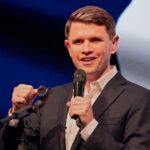 talarico-exposed-as-massive-hypocrite-after-people-notice-problem-with-‘manly’-pic-he-posted