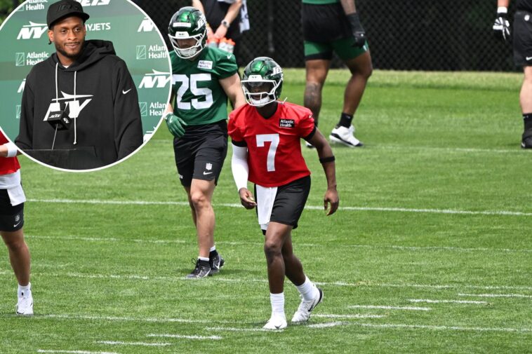 this-is-a-much-different-geno-smith-the-jets-are-getting-—-the-possibilities-should-be-different,-too