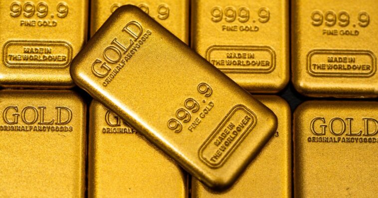 court-docs-say-ex-cia-official-got-tens-of-millions-in-gold-bars-from-agency-just-by-asking-–-then-it-gets-even-weirder