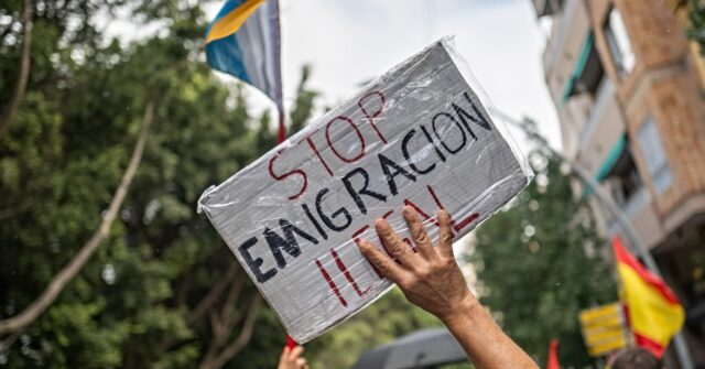 study:-spaniards-see-illegal-immigration-as-main-national-threat