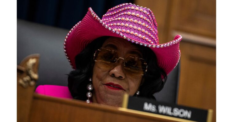 longtime-democratic-congresswoman-abruptly-reverses-course,-pulls-out-of-reelection-bid