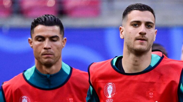 ‘global-union’-rooting-for-ronaldo-to-win-2026-world-cup,-portugal-teammate-says
