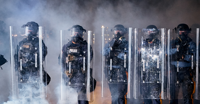 dhs-chief-markwayne-mullin-wins-battle-for-ice’s-delaney-hall-with-state-police-clearing-out-protesters