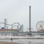 watch:-students-dangle-100-feet-off-the-ground-after-roller-coaster-turns-into-nightmare-ride
