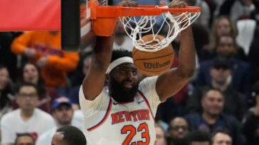 extent-of-mitchell-robinson’s-hand-injury-revealed-as-knicks-hope-center-suits-up-for-nba-finals