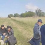 texas-dps-on-high-speed-chase-against-human-smuggler-transporting-six-illegal-aliens,-ends-with-pit-maneuver-(video)