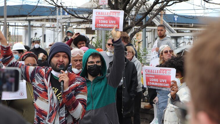 delaney-hall-protests-intensify-as-far-left-activists,-ice-supporters-converge-in-new-jersey