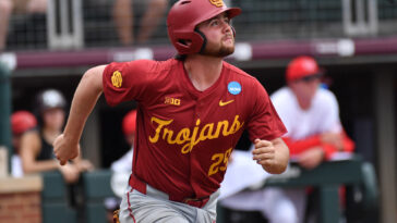 usc-baseball-rides-early-offensive-barrage-to-victory-in-ncaa-elimination-game