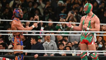 pro-wrestling-fans-go-wild-for-mask-vs-mask-match-as-wild-aaa-feud-comes-to-extraordinary-finish