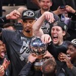 report:-teen-brain-dead-after-falling-from-car-during-celebration-after-san-antonio-spurs’-win