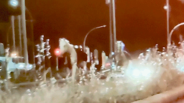 fireworks-reportedly-trigger-mass-horse-stampede-through-rome-streets,-injuring-several-soldiers