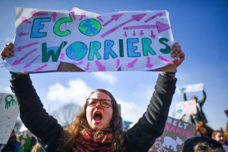 scientists-are-finally-moving-away-from-the-un-backed-climate-doomerism-that-scared-a-generation-off-having-babies