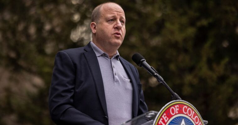 dem-gov-gets-rare-conservative-credit,-then-blows-it-with-embarrassing-victim-routine