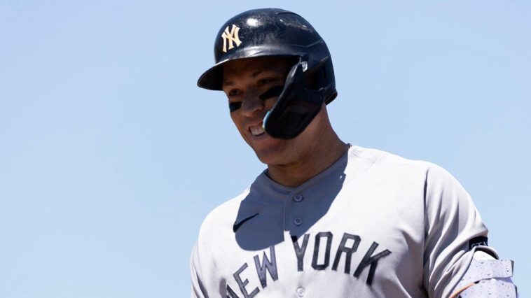 yankees-deliver-‘remarkable’-13-run-inning-behind-aaron-judge’s-pep-talk-to-wake-up-his-teammates