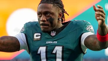eagles-send-aj.-brown-to-patriots-in-long-awaited-trade-of-mercurial-receiver