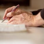 everyday-task-may-help-detect-early-dementia-signs-before-diagnosis,-study-finds