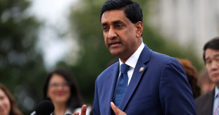 ro-khanna-says-trump-is-mostly-responsible-for-anger-over-la-fires-that-began-before-he-took-office