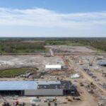 construction-spending-beats-expectations,-boosted-by-strong-ai-related-demand