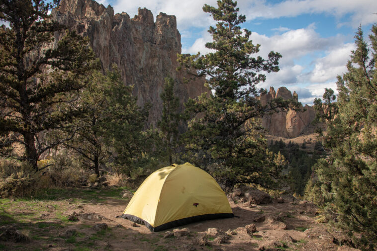 sex-offender-allegedly-cut-open-camping-tent,-kidnapped-and-bound-two-women-from-oregon-hiking-trail