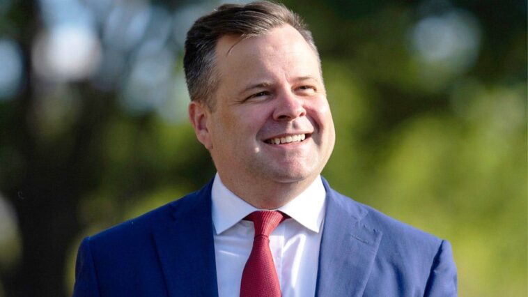 trump-names-bill-pulte-acting-director-of-national-intelligence