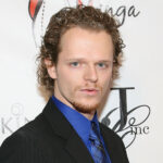 ‘how-i-met-you-mother’-star-learns-his-fate-for-stabbing-hollywood-makeup-artist-girlfriend