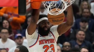 mitchell-robinson-avoiding-media-as-mystery-grows-around-broken-pinky-ahead-of-nba-finals