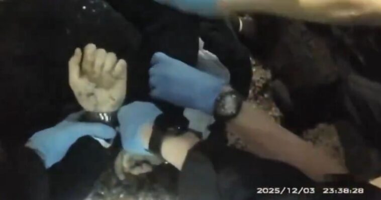 new-video:-uk-releases-outrageous-bodycam-of-cops-who-cuffed-dying-brit-for-being-racist-toward-man-who-stabbed-him