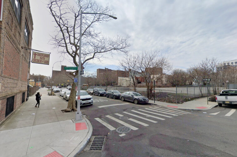 homeless-nut-charged-with-stabbing-75-year-old-woman-twice-released-without-bail-last-year