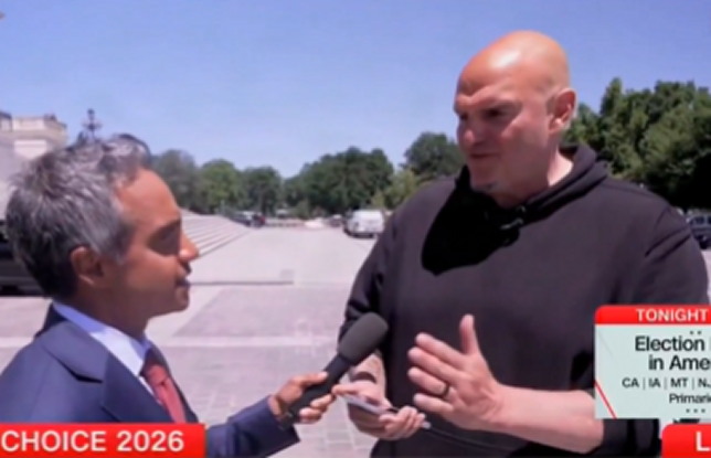 senator-john-fetterman-slams-fellow-democrat-graham-platner-as-a-‘creep’-(video)