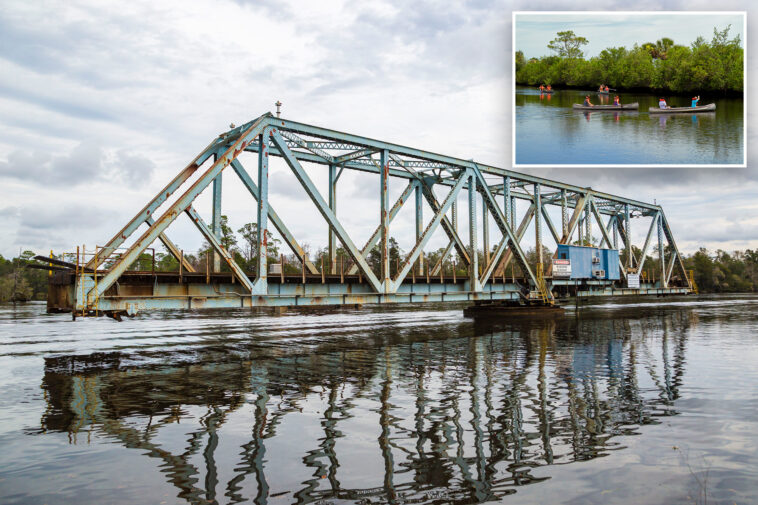 kayaker,-18,-found-dead-after-being-struck-by-lightning-on-river-in-florida’s-gulf-coast