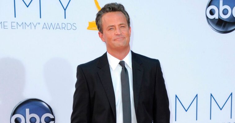 matthew-perry’s-final-days-reconstructed:-a-timeline-of-his-last-hours-and-weeks