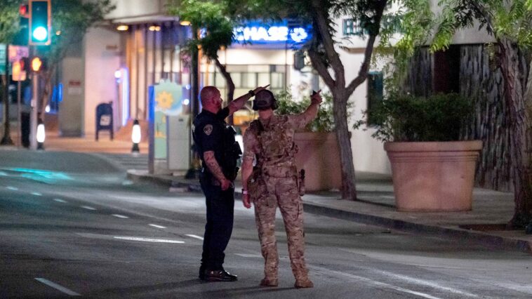 bakersfield,-california-bank-hostage-standoff-enters-second-day-without-resolution