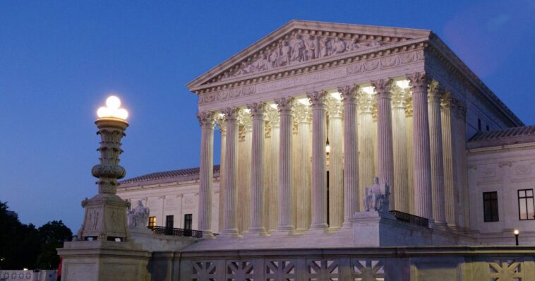 supreme-court-hands-republicans-a-redistricting-win-by-granting-emergency-request