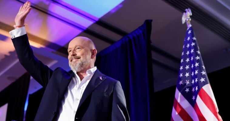 breaking:-republican-steve-hilton-leads-california-governor’s-race-with-majority-of-votes-counted