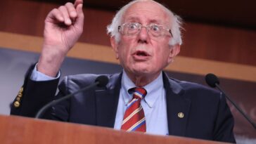 bernie-sanders-wants-to-cripple-america’s-ai-advantage