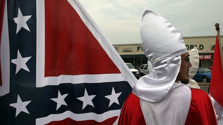splc-bankrolled-klan-robes-and-‘cross-burning’-events,-feds-say