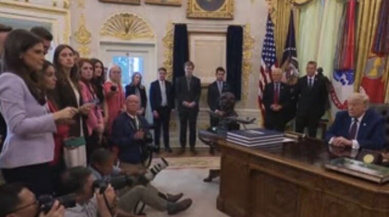 must-see:-trump-smokes-“garbage”-cnn’s-kaitlan-collins-in-takedown-for-the-history-books-–-“be-quiet!-there’s-something-wrong-with-you!”-(video)