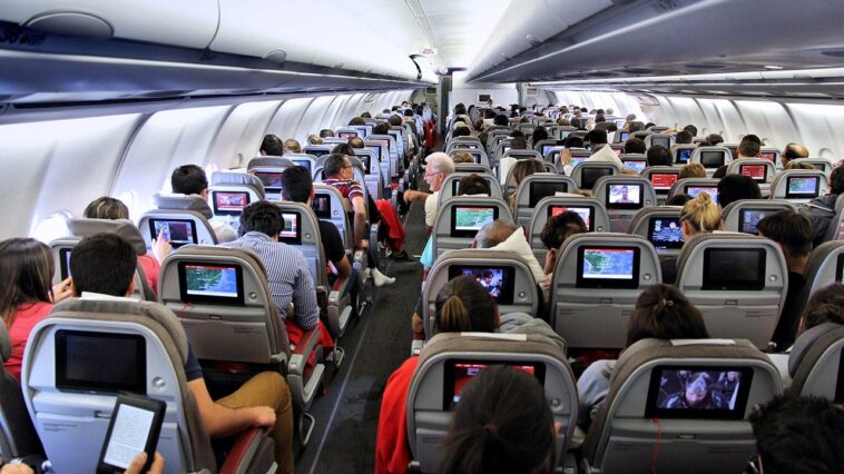 unruly-passengers-could-be-banned-for-life-from-multiple-airlines-under-new-proposal