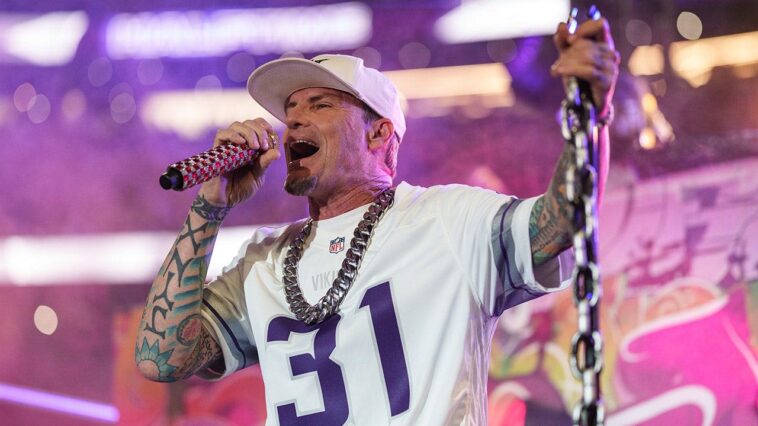 vanilla-ice-refuses-to-quit-freedom-250-concert,-says-he-won’t-let-anyone-tell-him-he-‘can’t-be-proud’